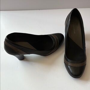 Naturalizer Black and Brown Heels